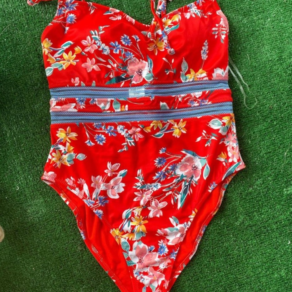 Jessica Simpson Red Floral one piece bathing suit- Size Medium. Basically new!